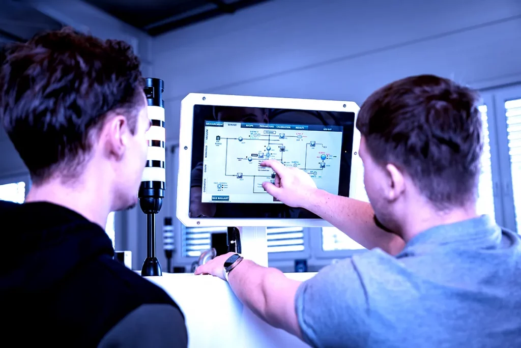 Labtech-Support02