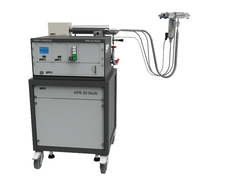 HPR-30 Multi de Hiden Analytical, sistema móvil con la electrónica en rack y las líneas de muestreo de proceso
